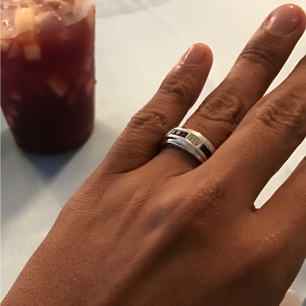 Kay jewelers men ring size 10. 10K white gold with diamonds and sapphires.